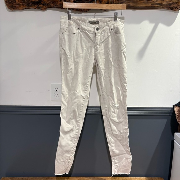 Zara Denim - Zara Women's Cream Straight Leg Jeans